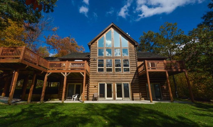 McHenry Casa | High-Skis Villa