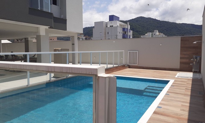 Umuarama Apartamento | High Standard 2 Bedrooms 2 Bathrooms 2 Parking Spaces Pool WiFi AC Smart TV Network Balcony Gourmet