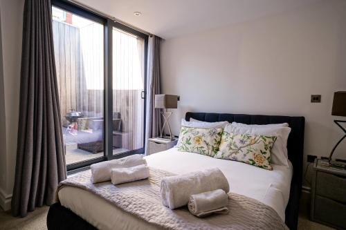 Royal Borough of Kensington and Chelsea Apartamento | High Steet Kensington Penthouse