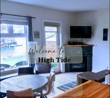 Tofino Apartamento | High Tide - Waterfront bachelor