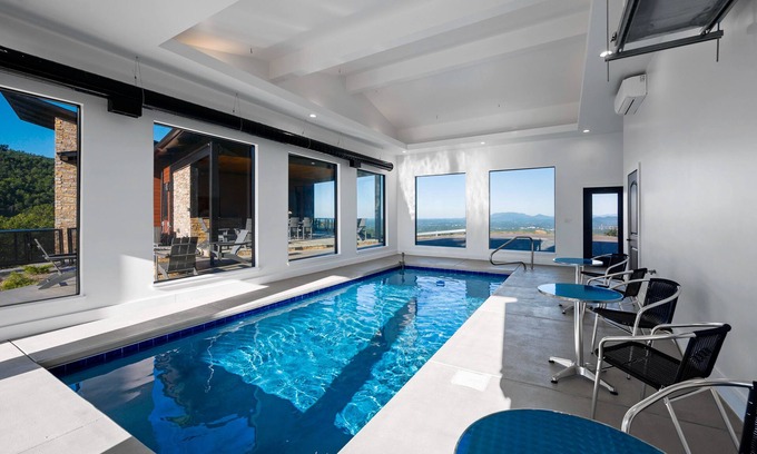 Gatlinburg - Pigeon Forge Cabina | Higher Power:2025 Specials! Indoor Pool, Views