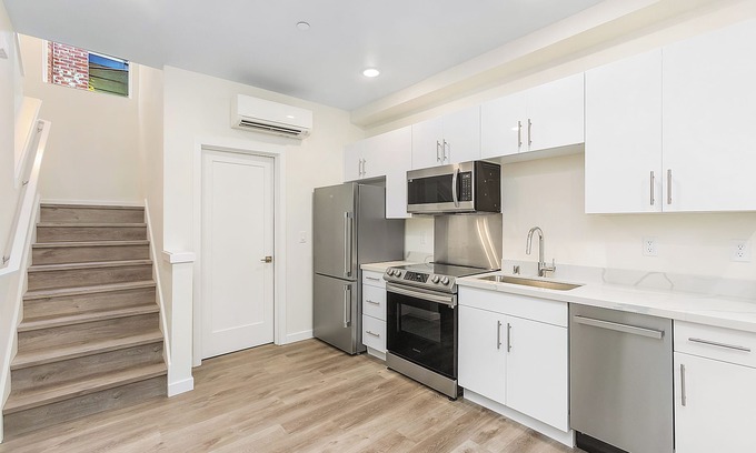 Capitol Hill Casa | Highgarden The Tyrell House Sweet Suite