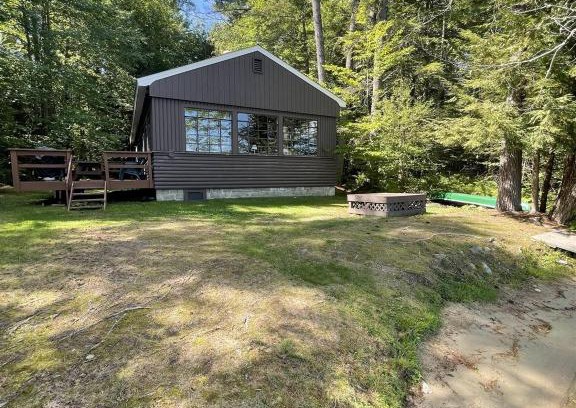 Bridgton Casa | HIGHLAND HOLIDAY LIMIT 7-10 cottage
