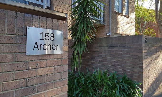 North Adelaide Apartamento | Apartamento moderno y fresco de 2 dormitorios en una ubicación fantástica.