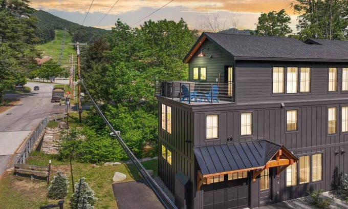 Cranmore Birches Casa | Highmark Haus | Luxe, Base of Cranmore, Hot Tub