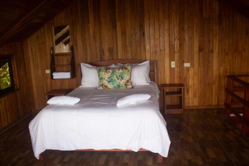 Monteverde Chalet De Esquí | Higuitos Lodge Cabaña