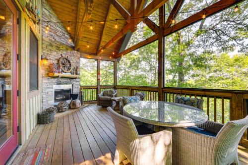 Bear Lake Reserve Casa | Hike and Boat Cozy Bear Lake Cottage!