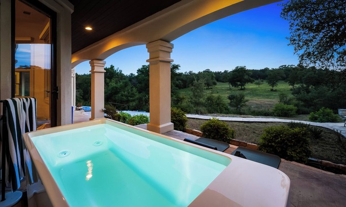 Bear Creek Casa | Hill Country Views w/ cold plunge, sauna, fire pit, grill on 10 acres!