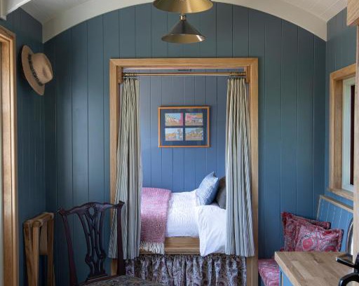 Giddeahall Cama Y Desayuno | Hill House B & B & Luxury Shepherds Huts