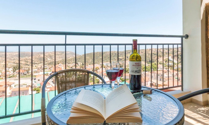 Pissouri Apartamento | Hill View Restaurant & Apartments
