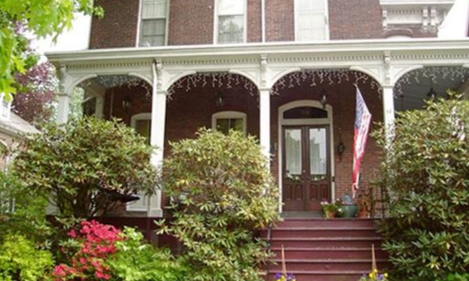 Wilkes-Barre Cama Y Desayuno | Hillard House Inn