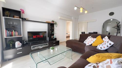 Larnaca Apartamento | Hills 2bdr Seaside Makenzy Larnaka