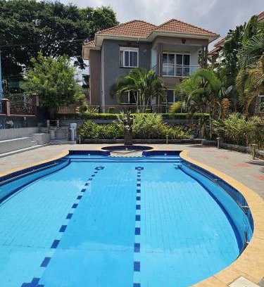 Lubowa Apartamento | HILLS APARTMENTS