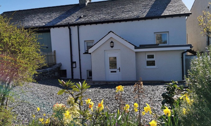 Allithwaite Cabaña | Hillside Farm Cottage