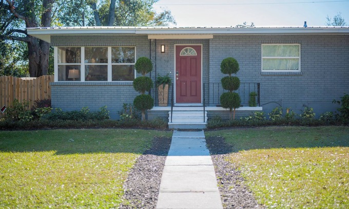 Lakeland Casa | Hillside Haven - 4BR LKLD Pool Home