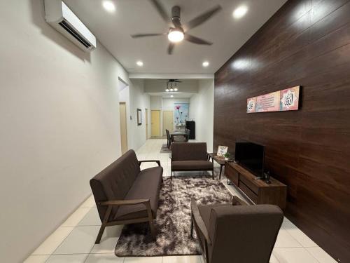 Pulau Sebang Casa | Hillside Homestay by UmmiSya
