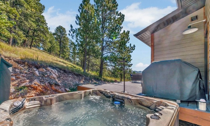 Sturgis Cabina | Hillside Lodge of the Black Hills
