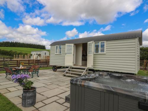 Rhayader Casa | Hillside View