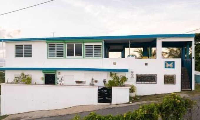 Florida Apartamento | Hilltop Apartment with 360° Views perfect for families