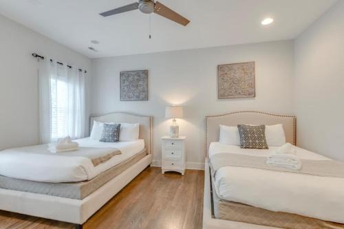 Katie Hill Neighborhood Casa | Hilltop Charmer Super Close To Downtown Three Bedroom