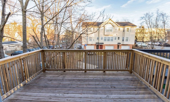 Orange Casa | Hillyer Manor - Comfy Townhouse In Great Location! Pet Friendly!! by RedAwning