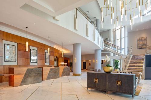 Belfast Central District Hotel | Hilton Belfast