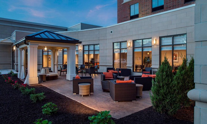 Akron Hotel | Hilton Garden Inn Akron