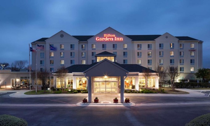 McNeil Hotel | Hilton Garden Inn Austin North