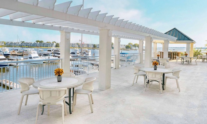 Kent Narrows Hotel | Hilton Garden Inn Kent Island Marina