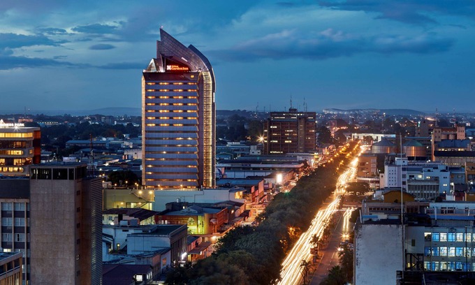 Chiawa Conservancy Hotel | Hilton Garden Inn Lusaka Society Business Park