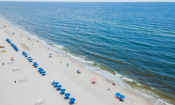 Orange Beach Hotel | Hilton Garden Inn Orange Beach Beachfront