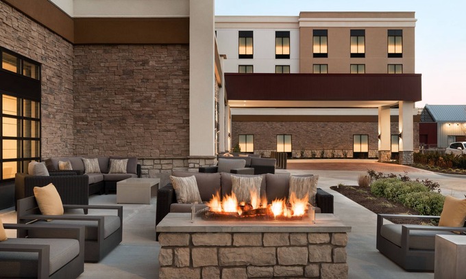 Newtown Square Hotel | Hilton Garden Inn Newtown Square Radnor