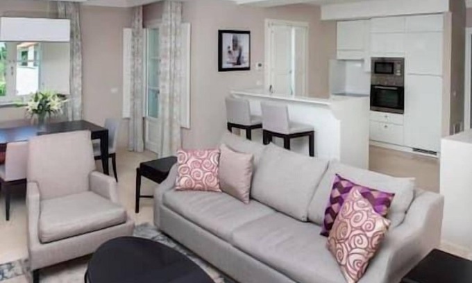 Selvatelle Condominio | HILTON GRAND VACATIONS CLUB AT BORGO ALLE VIGNE!