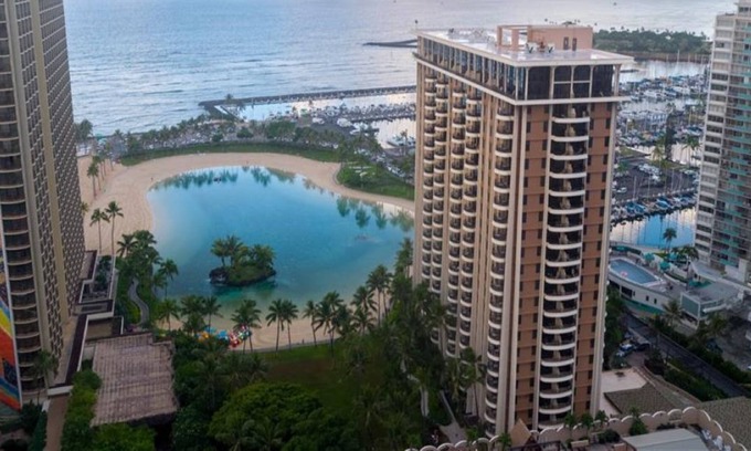 Waikiki Villa | Hilton Hawaiian Village, Lagoon Tower by HGVC 1 bedroom