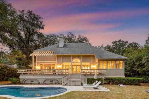Baynard Oaks Casa | Hilton Ivory 15th Hole of Harbourtown Golf Course Private Pool Hot Tub
