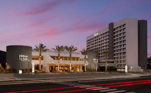 Fox Hills Hotel | Hilton Los Angeles-Culver City, CA