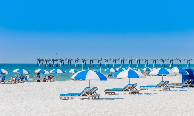 Pensacola Beach Complejo | Hilton Pensacola Beach