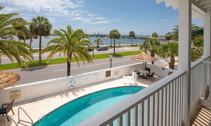 St. Augustine Historic District Hotel | Hilton St. Augustine Historic Bayfront