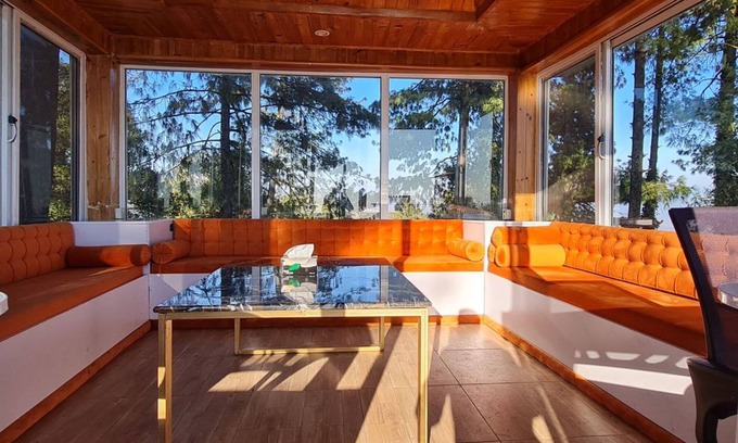 Lower Topa Hotel | himalian lodges murree