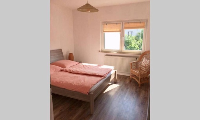 Mayen Casa | Hinter Burg, Haus mit Garten