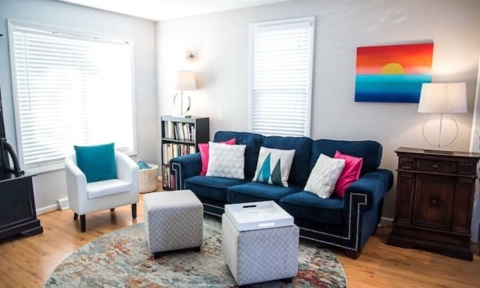 Berkeley Casa | Hip happy home in a hot hood! Pet- Friendly!