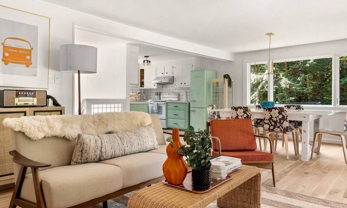 Becket Casa | Hip Renovated Mid Century 4 Bedroom on Long Bow Lake