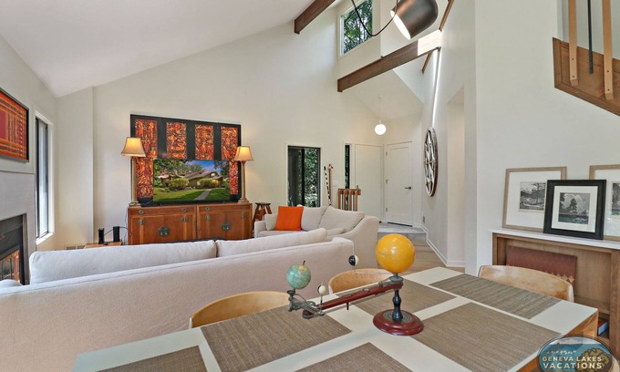 Fontana Condominio | HipNautic - Contemporary Condo in Abbey Springs |Patio View of Duck Pond |Beach Access |Pools |Golf