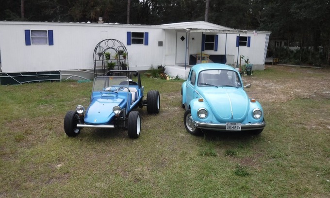 Homosassa Casa | Hippie Head Hotel sweet Homosassa skies are blue Pets stay free too!
