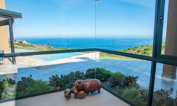 Knysna Casa | Hippo House
