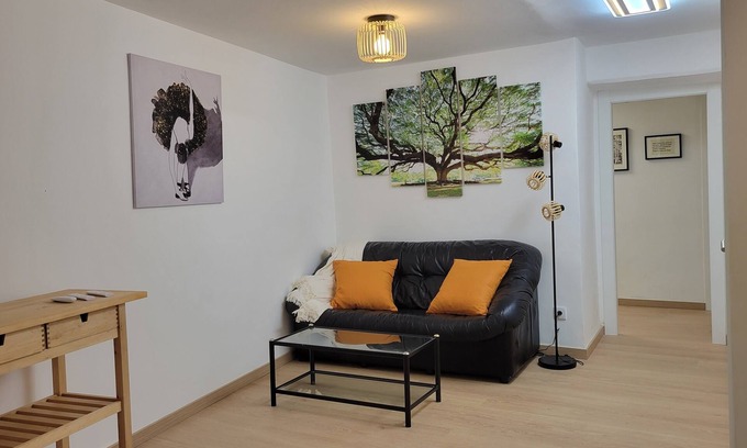 Haro Apartamento | Apartamento Histórico en el Centro de Haro conn oficina.