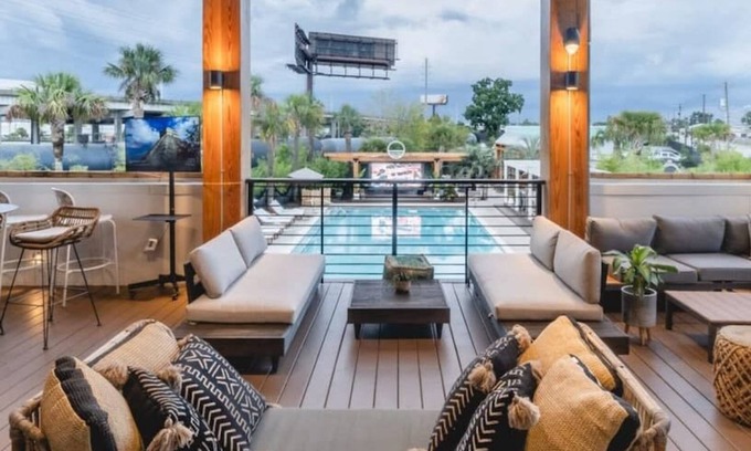 Harleston Village Cama Y Desayuno | The Nicholas Veranda King Suite|Walk to King