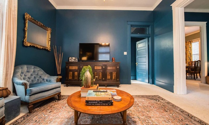 Ferndale Casa | Historic Beauty in WLR
