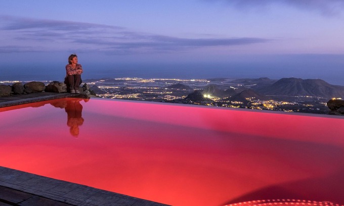 El Madronal Casa | Historic Canarian House, Private Heated Pool, BBQ, WIFI + Stunning Ocean Views