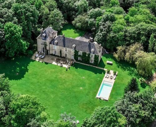 Donnay Casa | Historic Castle In The Heart Of Normandy